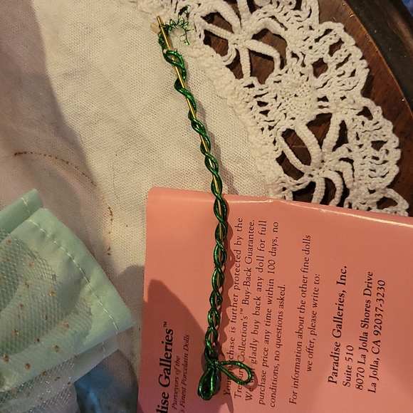 Shannon the Shamrock Faiey - Picture 6 of 8